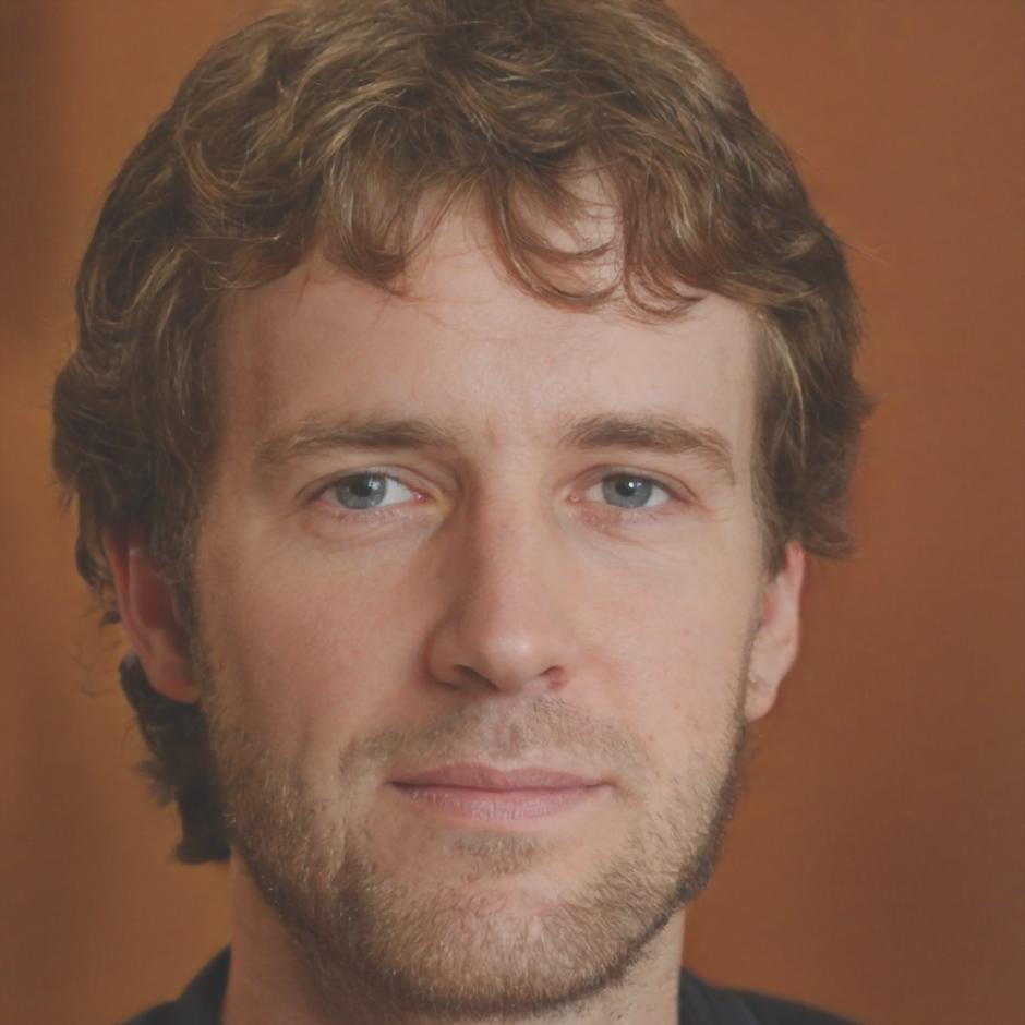 Expert en décision financière et accompagnement stratégique